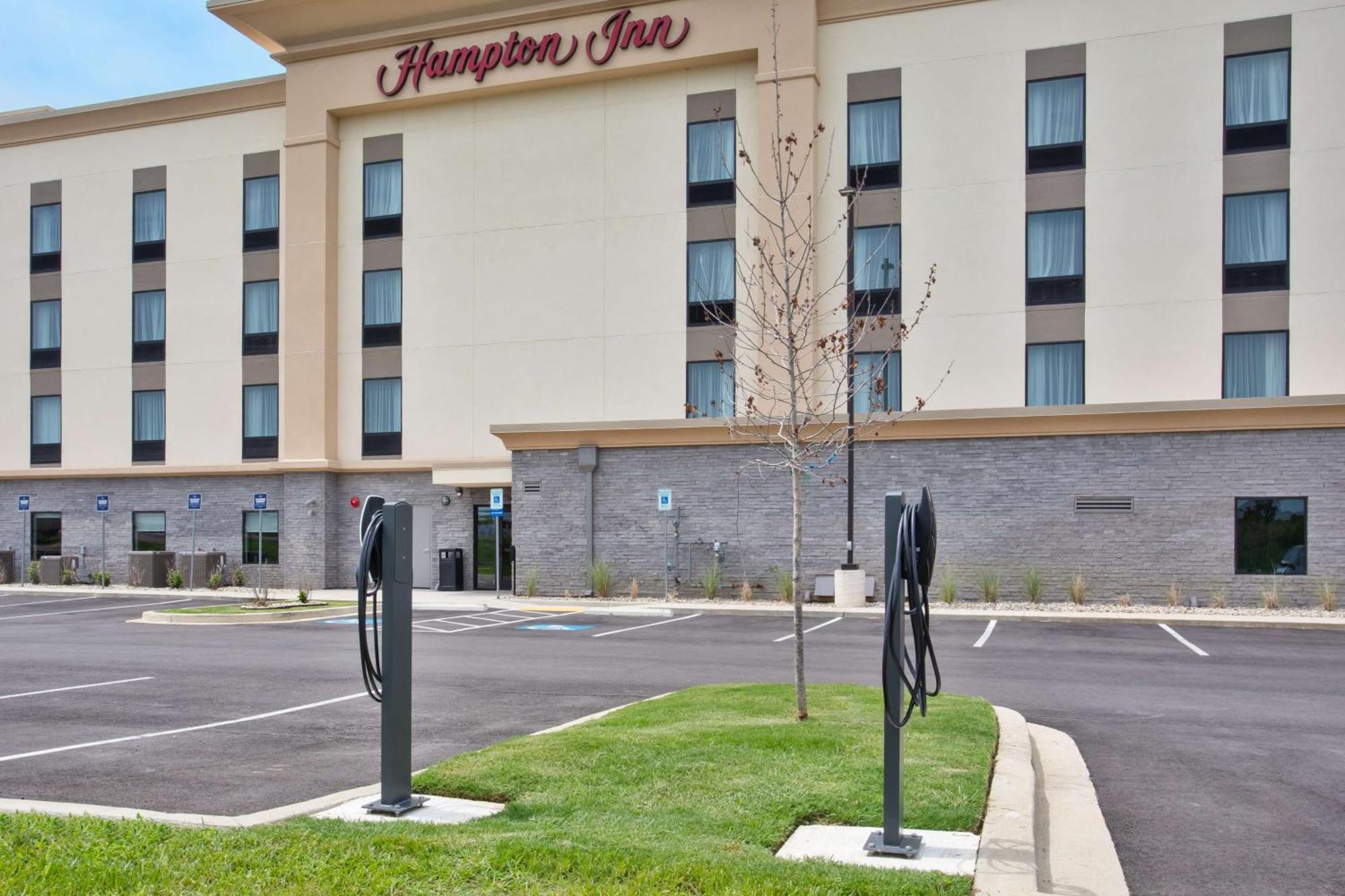 Hampton Inn Union City, Tn Exteriör bild